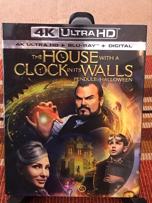 House With A Clock In ItÕs Walls